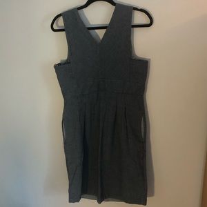 Sleeveless comfy dress